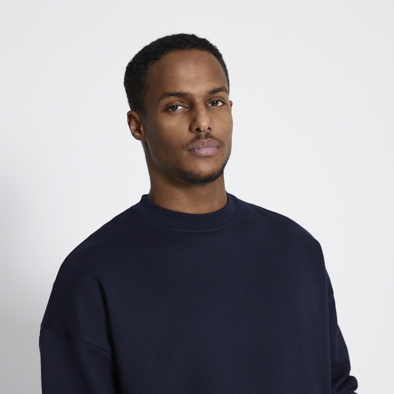 Boxy sweatshirt "Loi"